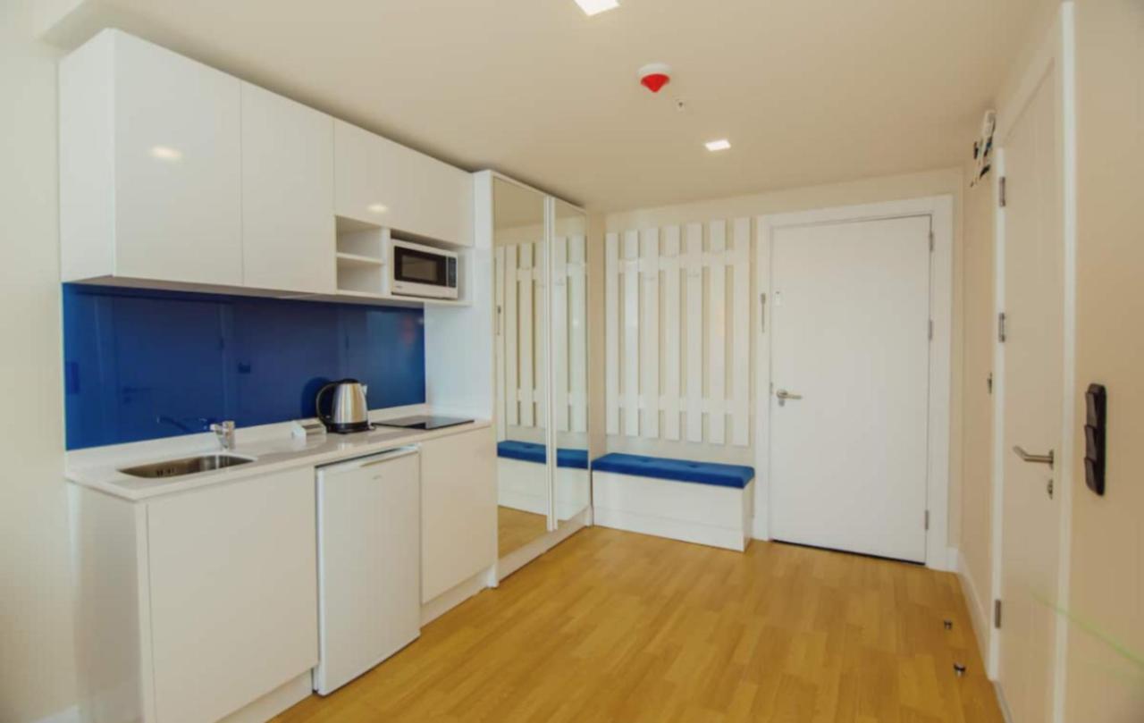 Sea View Apartments In Orbi City Батуми Экстерьер фото