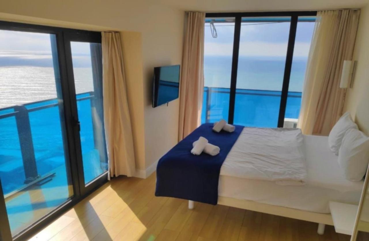 Sea View Apartments In Orbi City Батуми Экстерьер фото