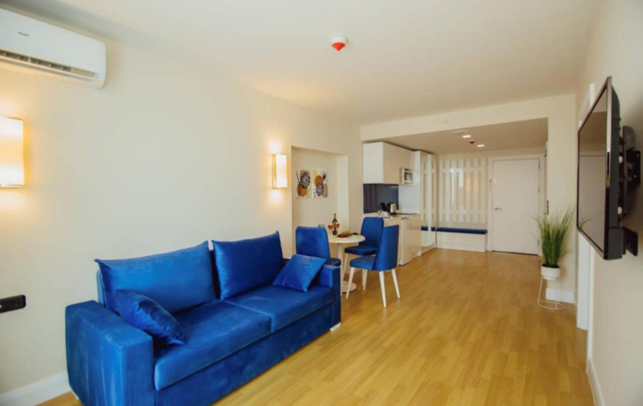 Sea View Apartments In Orbi City Батуми Экстерьер фото